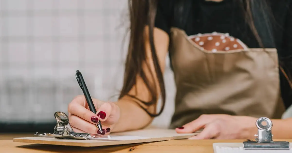 macam macam alat tulis kantor